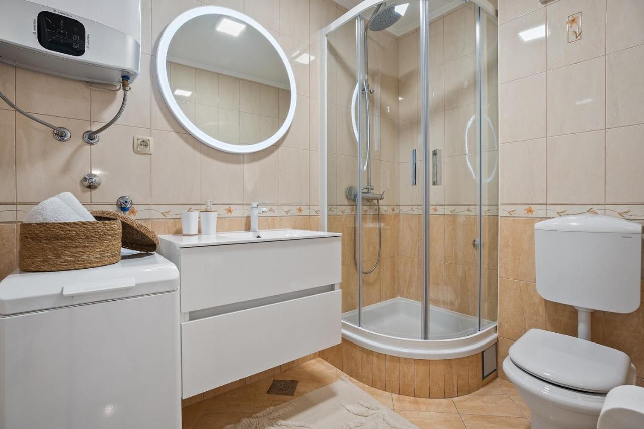 Villa Lux Promajna Εξωτερικό φωτογραφία
